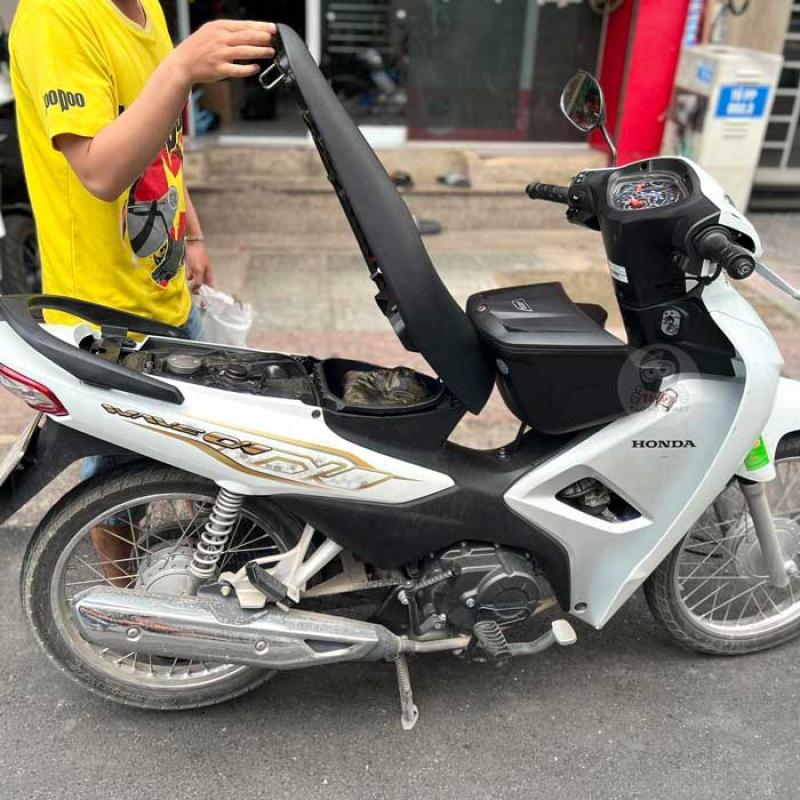 Cặp Thùng Hông Honda Rebel 300-500cc Givi Sport. - Phụ Tùng Motor-Xe Máy  Online.